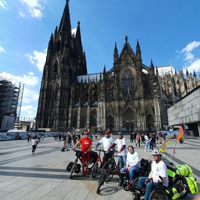 Gruppenbild mit Kölner Dom
