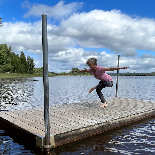 Yoga auf dem Asnen-See